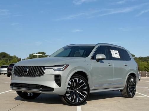 2026 Volvo XC90 Plug-In Hybrid T8 Ultra 7-Seater