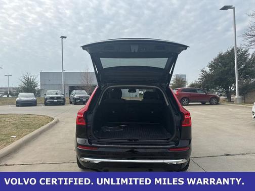 2023 Volvo XC60 B5 Plus Bright Theme