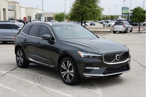 2022 Volvo XC60 B5 Inscription