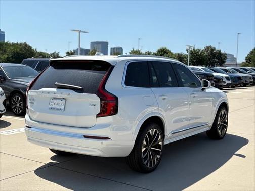 2025 Volvo XC90 Plug-In Hybrid T8 (2025.5) Plus 7-Seater