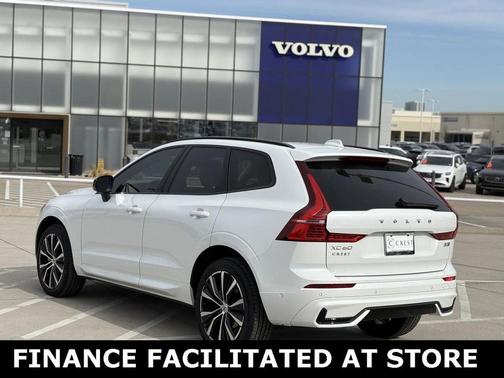 2025 Volvo XC60 B5 Plus