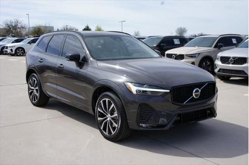 2025 Volvo XC60 B5 Plus
