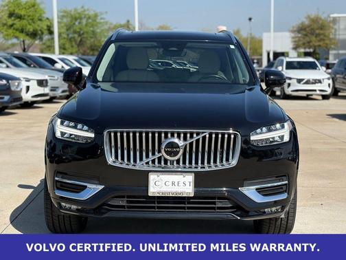 Onyx Black Metallic 2023 Volvo XC90 B6 Plus 7-Seater