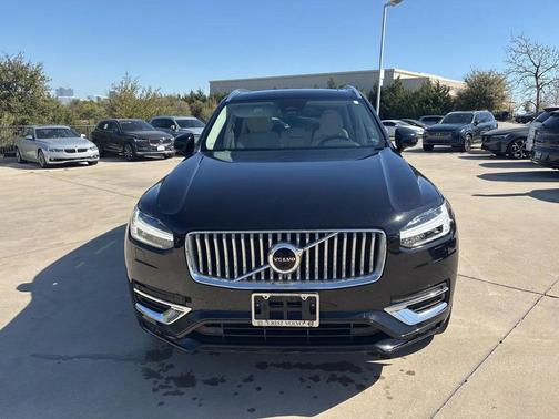 2023 Volvo XC90 B6 Plus 7-Seater