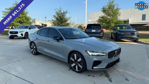 Vapour Gray Metallic 2024 Volvo S60 Recharge Plug-In Hybrid Ultimate