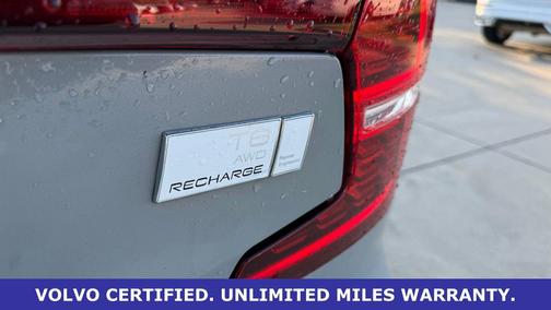 Vapour Gray Metallic 2024 Volvo S60 Recharge Plug-In Hybrid Ultimate