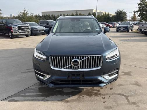 2021 Volvo XC90 Recharge Plug-In Hybrid T8 Inscription 7 Passenger