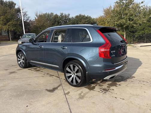 2021 Volvo XC90 Recharge Plug-In Hybrid T8 Inscription 7 Passenger