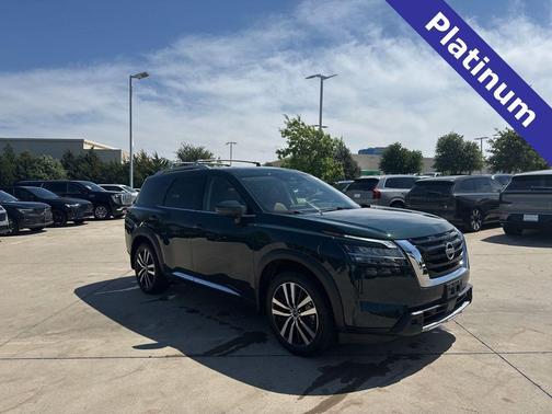 Obsidian Green Pearl 2024 Nissan Pathfinder Platinum