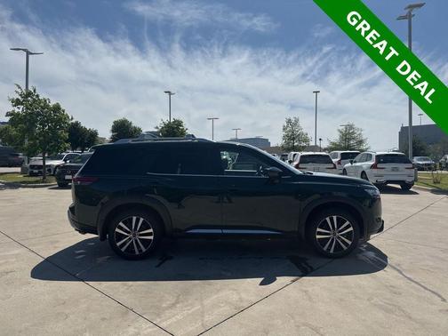 Obsidian Green Pearl 2024 Nissan Pathfinder Platinum