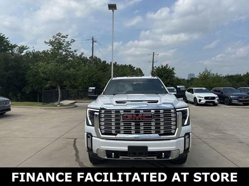 White Frost Tricoat 2024 GMC Sierra 2500 Denali