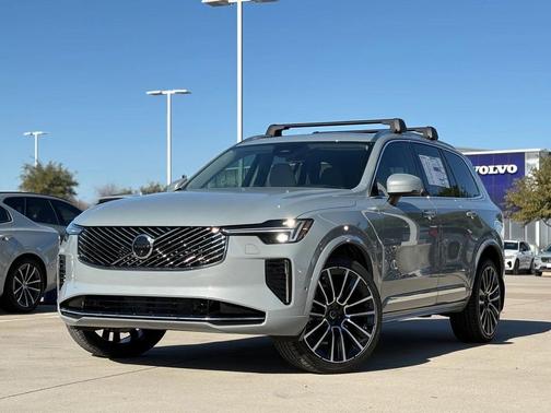 2026 Volvo XC90 B6 Ultra Dark Theme 6-Seater