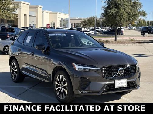 2025 Volvo XC60 B5 Plus