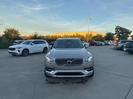 2023 Volvo XC90 Ultimate 6-Seater Bowers and Wilkins