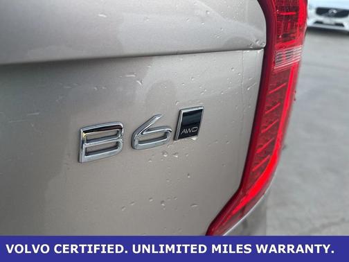 2023 Volvo XC90 Ultimate 6-Seater Bowers and Wilkins