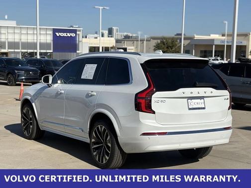 2025 Volvo XC90 B6 Plus 7-Seater