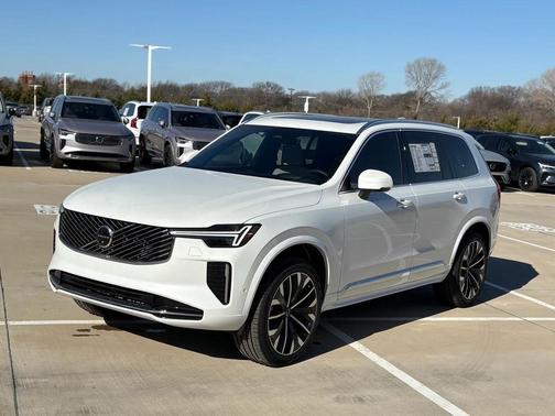 2026 Volvo XC90 B6 Ultra 7-Seater