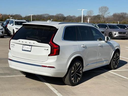 2026 Volvo XC90 B6 Ultra 7-Seater