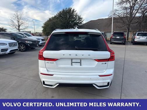 2025 Volvo XC60 B5 Plus