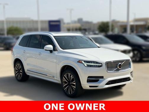 Crystal White Metallic 2023 Volvo XC90 Recharge Plug-In Hybrid T8 Bright Theme