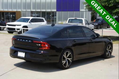 2021 Volvo S90 T6 R-Design