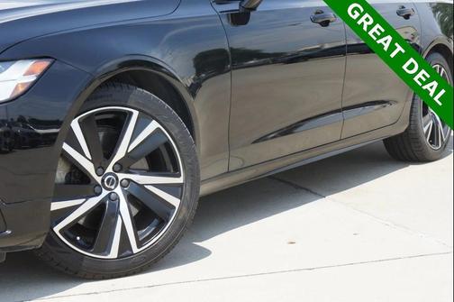 2021 Volvo S90 T6 R-Design