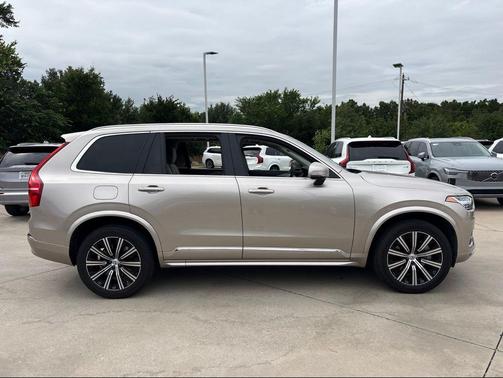 Bright Dusk Metallic 2025 Volvo XC90 B5 AWD