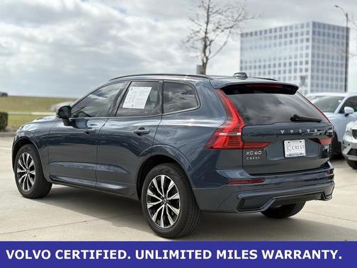 2025 Volvo XC60 B5 AWD