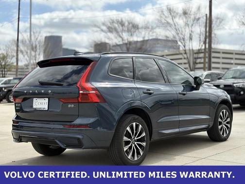 2025 Volvo XC60 B5 AWD
