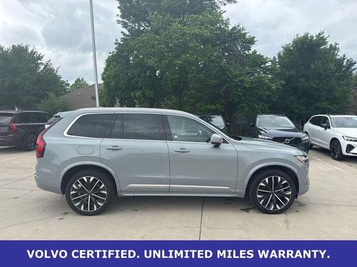 Vapour Grey Metallic 2025 Volvo XC90 B6 Plus 7-Seater