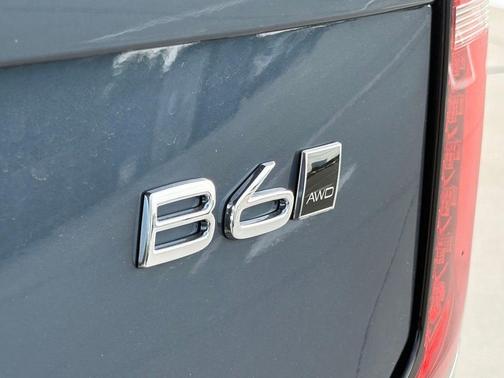 Denim Blue 2026 Volvo XC90 B6 Ultra Dark Theme 6-Seater