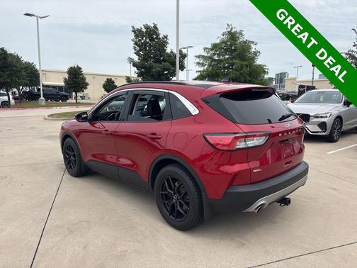 Rapid Red Metallic Tinted Clearcoat 2022 Ford Escape SEL