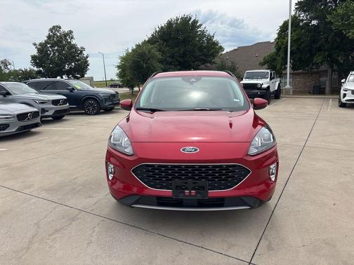 Rapid Red Metallic Tinted Clearcoat 2022 Ford Escape SEL