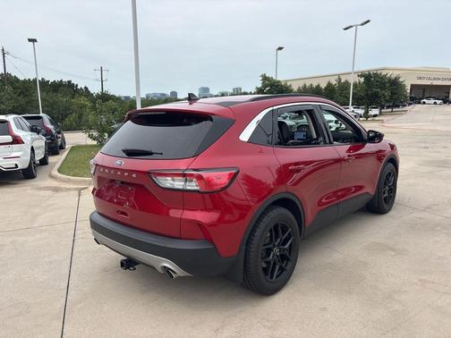 Rapid Red Metallic Tinted Clearcoat 2022 Ford Escape SEL