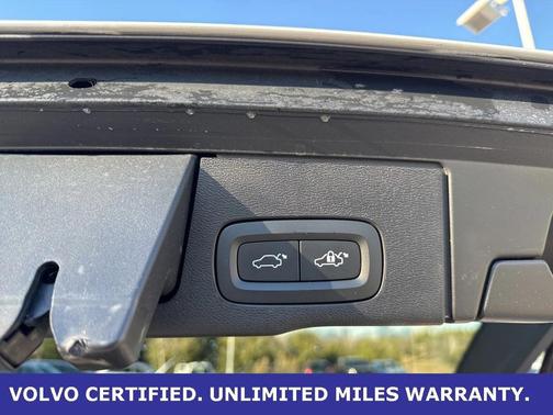 2024 Volvo XC60 B5 AWD