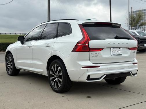 2024 Volvo XC60 B5 AWD
