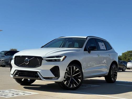 2026 Volvo XC60 B5 Ultra
