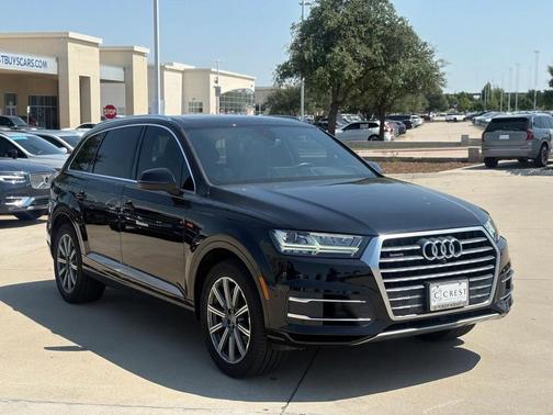 2019 Audi Q7 55 Premium Plus