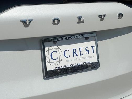 2025 Volvo XC90 B6 Plus 7-Seater