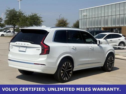 2025 Volvo XC90 B6 Plus 7-Seater