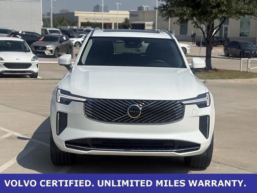 2025 Volvo XC90 B6 Plus 7-Seater