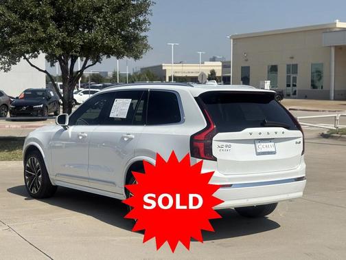 2025 Volvo XC90 B6 Plus 7-Seater