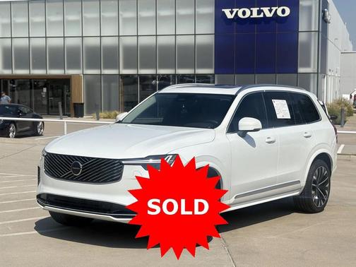 2025 Volvo XC90 B6 Plus 7-Seater