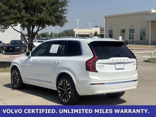 2025 Volvo XC90 B6 Plus 7-Seater