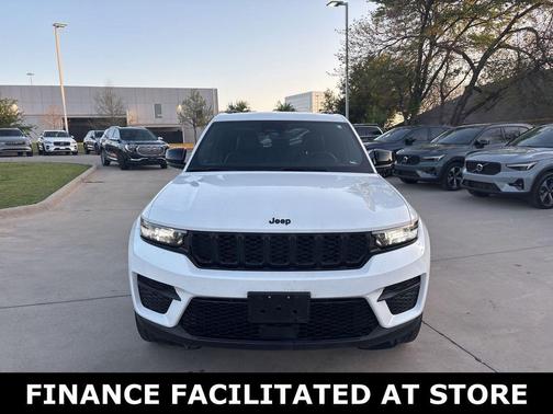 2023 Jeep Grand Cherokee Altitude