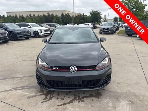 2015 Volkswagen Golf GTI 2.0T Autobahn 4-Door