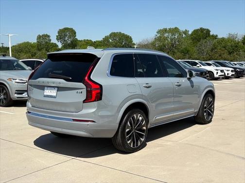 2025 Volvo XC90 B6 (2025.5) Core