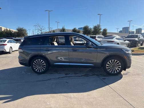 2023 Lincoln Aviator Reserve AWD