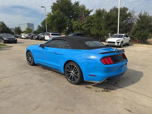 2017 Ford Mustang EcoBoost Premium