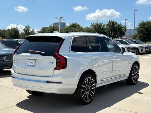 2026 Volvo XC90 B6 Ultra 6-Seater